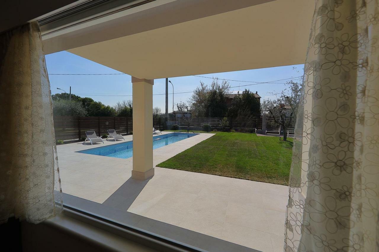 Villa Zarina - Zavillas - Up To 12 People *